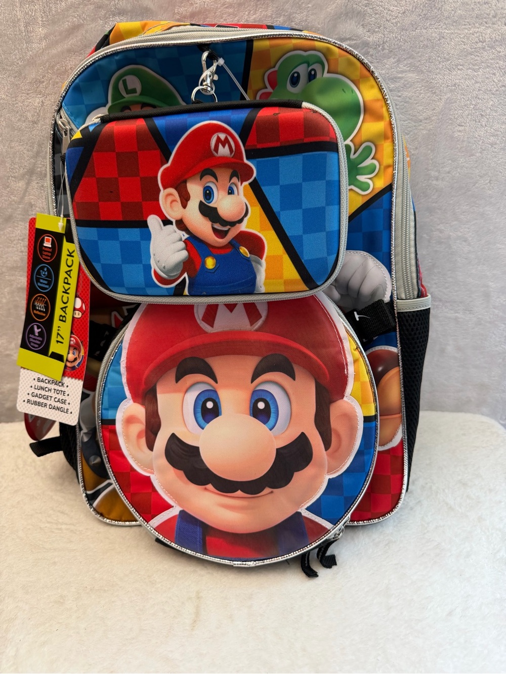 Super Mario Bros 4 Piece Backpack Set Lunch Tote Gadget Case Keychain Kids